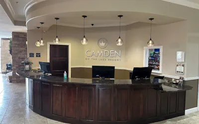 Photo 3 - Camden on the Lake Resort & Spa