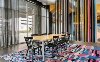 Photo 5 - Aloft by Marriott Chicago O'Hare