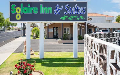 Photo 2 - Solaire Inn & Suites