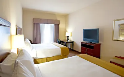 Photo 4 - Holiday Inn Express & Suites Kingsville by IHG