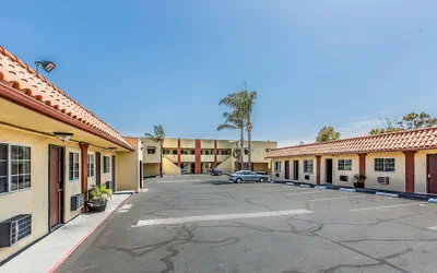 Rodeway Inn Ventura Midtown