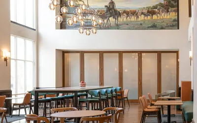 Photo 4 - Hampton Inn & Suites Boerne