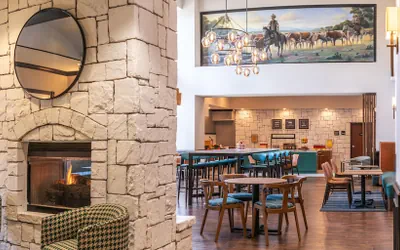 Photo 3 - Hampton Inn & Suites Boerne