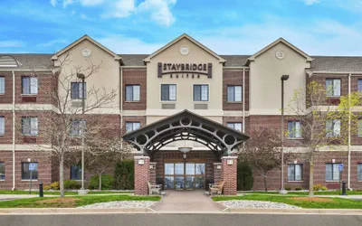 Photo 2 - Staybridge Suites Lansing - Okemos by IHG