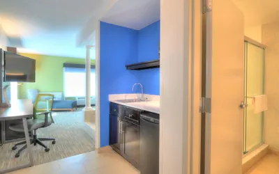 Photo 4 - Holiday Inn Express Hotel & Suites Mobile/Saraland by IHG
