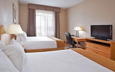 Photo 3 - Holiday Inn Express & Suites Chesterfield by IHG