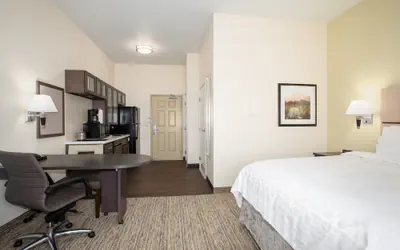 Photo 2 - Candlewood Suites Cheyenne by IHG