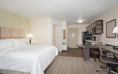 Photo 5 - Candlewood Suites Cheyenne by IHG