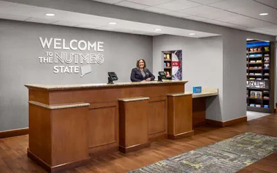 Photo 3 - Hampton Inn & Suites New Haven - South - West Haven