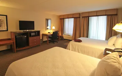 Photo 5 - Hampton Inn Hampton-Newport News