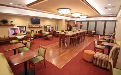 Photo 4 - Hampton Inn Hampton-Newport News