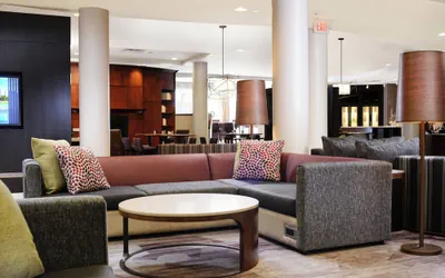 Photo 2 - Courtyard by Marriott Houston Pearland