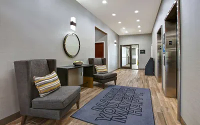 Photo 4 - Hampton Inn & Suites Dallas-DeSoto
