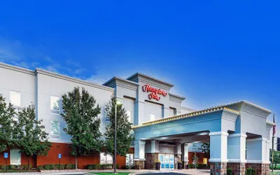 Photo 2 - Hampton Inn Miami