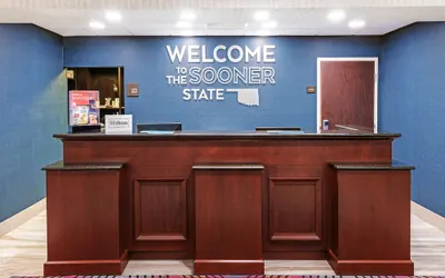 Photo 5 - Hampton Inn Miami
