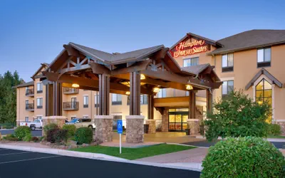 Photo 2 - Hampton Inn & Suites Show Low-Pinetop