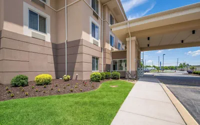 Photo 2 - Sleep Inn & Suites Dover University Area