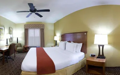Photo 5 - Holiday Inn Express McComb by IHG
