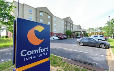 Comfort Inn & Suites Memphis Germantown