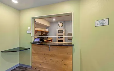 Photo 5 - Extended Stay America Select Suites - Cleveland - Mentor