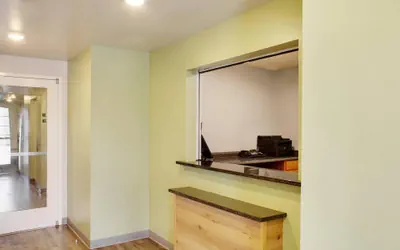 Photo 3 - WoodSpring Suites Conroe