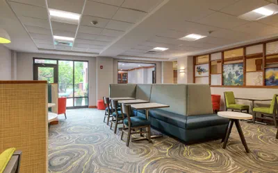 Photo 4 - Hampton Inn Wilmington - University Area/Smith Creek Station