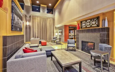Photo 3 - Hampton Inn & Suites Madison-West