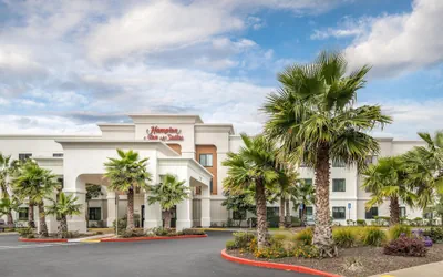 Hampton Inn & Suites Oakland Airport-Alameda