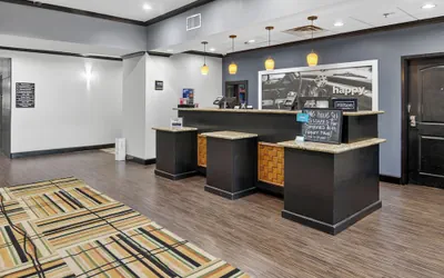 Photo 4 - Hampton Inn & Suites Longview North