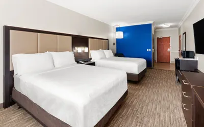 Photo 5 - Holiday Inn Express & Suites Klamath Falls Central by IHG