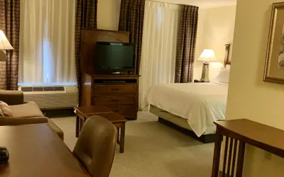 Photo 5 - Staybridge Suites Albuquerque - Airport by IHG