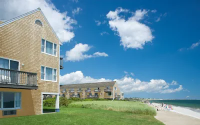 Ocean Mist Beach Hotel & Suites