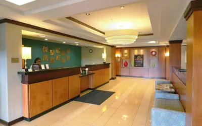 Photo 3 - Fairfield Inn & Suites by Marriott Des Moines Airport