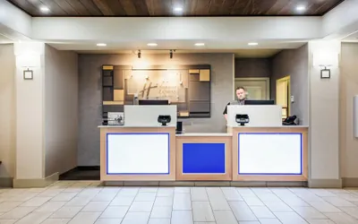 Photo 2 - Holiday Inn Express Hotel & Suites Lewisburg by IHG