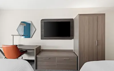 Photo 3 - Holiday Inn Express & Suites Perry by IHG