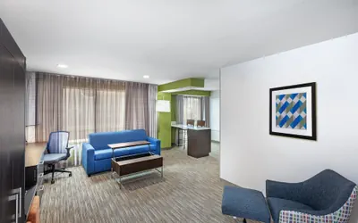 Photo 4 - Holiday Inn Express & Suites Baton Rouge East by IHG