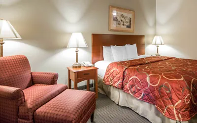 Photo 4 - Quality Inn Parsons North