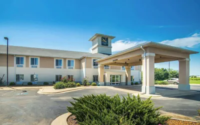 Quality Inn Parsons North