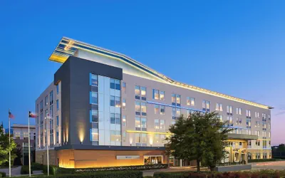 Photo 2 - Aloft by Marriott Frisco