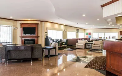 Photo 5 - Comfort Suites Canton - Detroit