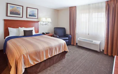 Photo 5 - Candlewood Suites Macon by IHG