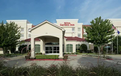 Photo 2 - Hilton Garden Inn DFW North Grapevine
