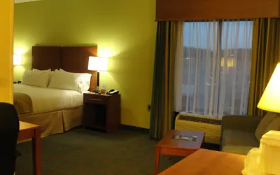 Photo 3 - Holiday Inn Express & Suites Atlanta East – Lithonia by IHG