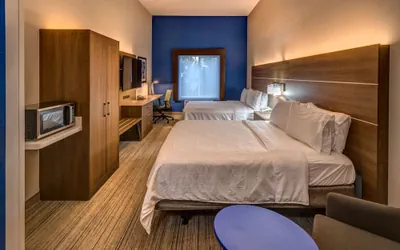 Photo 4 - Holiday Inn Express Reno Airport by IHG