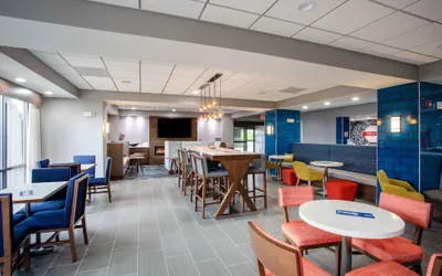 Photo 4 - Hampton Inn Elkins