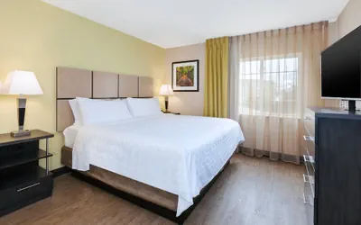 Photo 5 - Candlewood Suites Rocky Mount by IHG