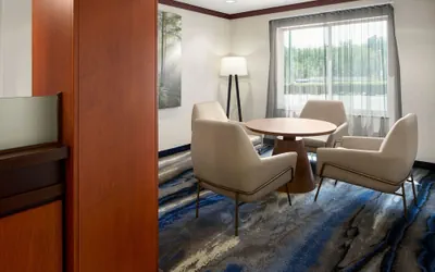 Photo 2 - Fairfield Inn & Suites by Marriott Bedford