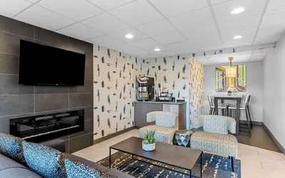 Photo 4 - Best Western Doswell Hotel