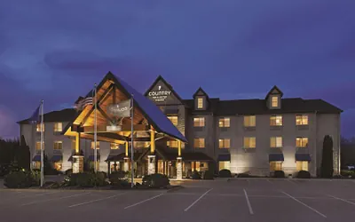 Photo 2 - Country Inn & Suites by Radisson, Green Bay North