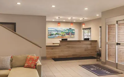 Photo 4 - Country Inn & Suites by Radisson, Green Bay North